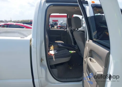 2004 Dodge Ram 1500 Slt/Laramie из США, поврежденный, VIN 1D7HA18D04S707483